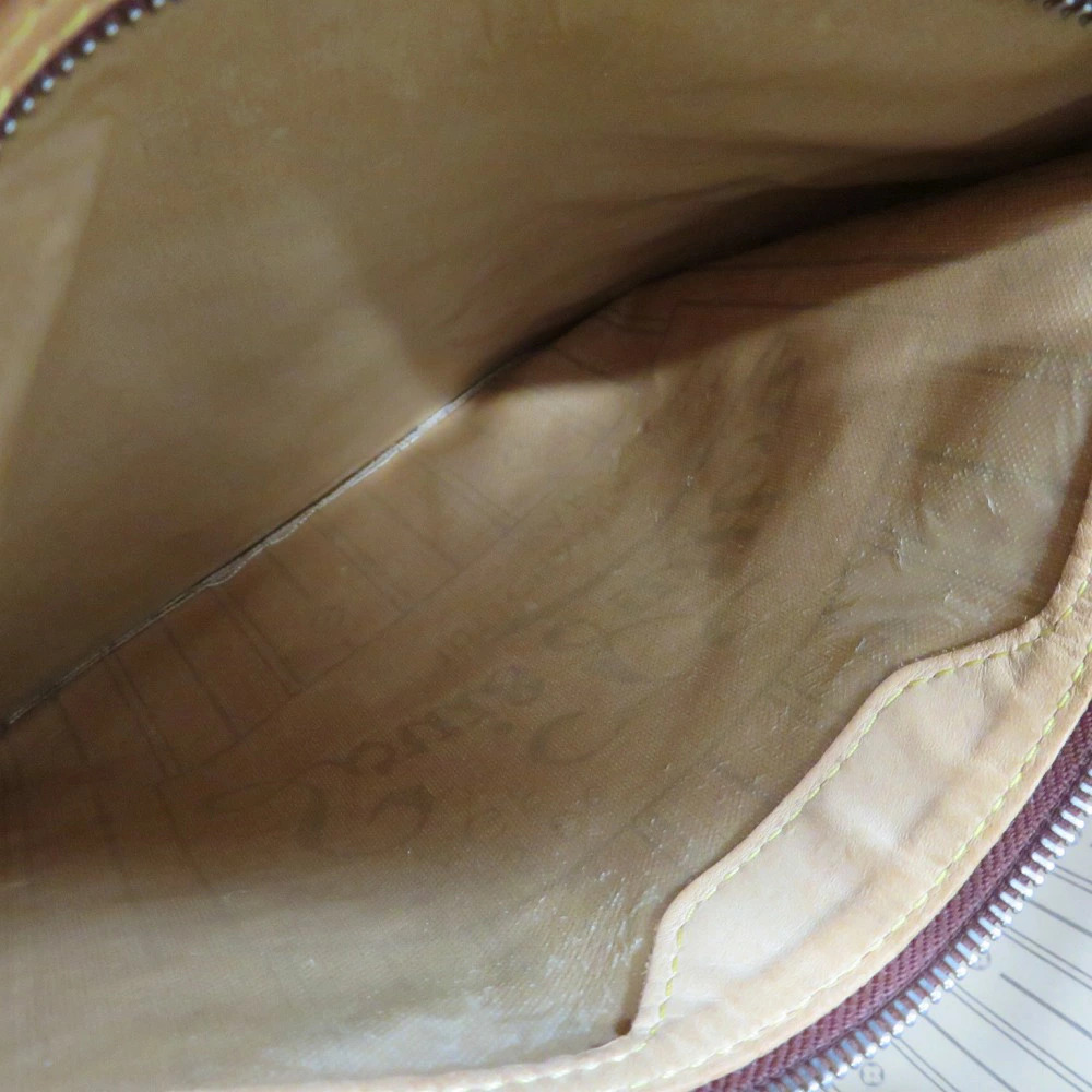 LOUIS VUITTON Neverfull Monogram Tote Bag - Picture 7 of 10